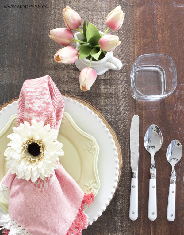 Pink-and-mint-easter-table-setting-1